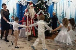В детском саду прошли Новогодние утренники В детском саду прошли Новогодние утренники.